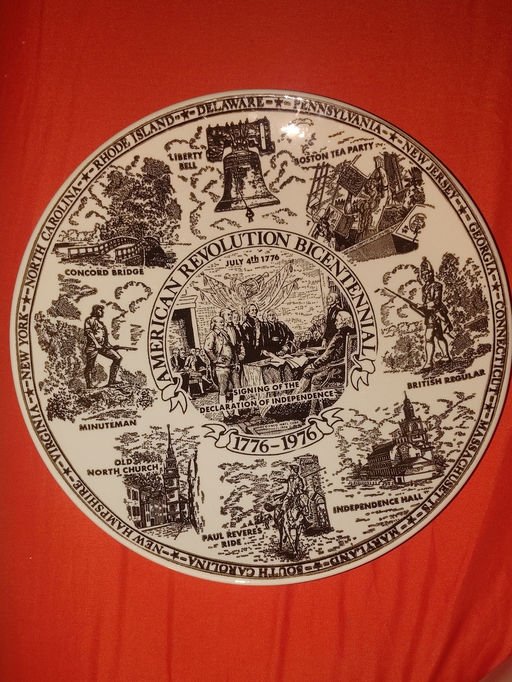 American Revolution Bicentennial Decorative Plate - Black & White